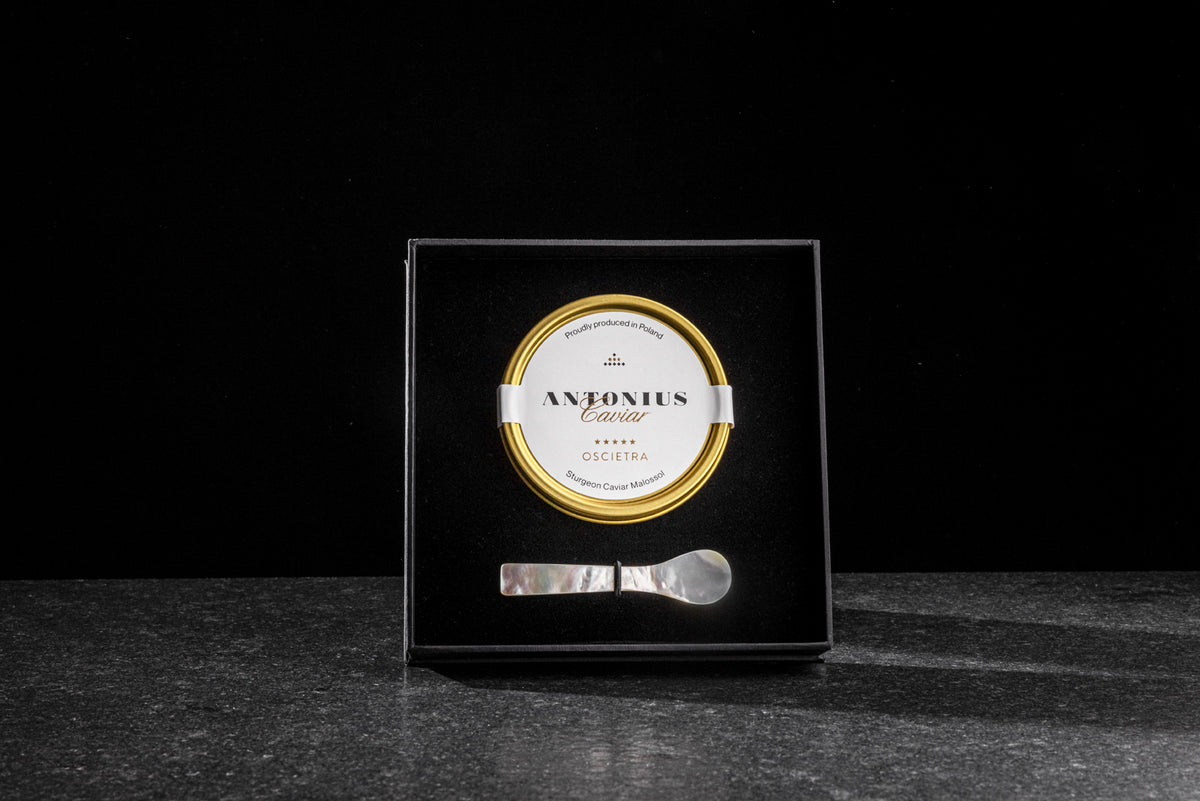 Caviar Antonius et accessoires de dégustation